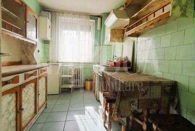 Apartament cu 3 camere decomandat în Cantemir - 5