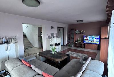 Casă cu 4 camere în Șard - 6