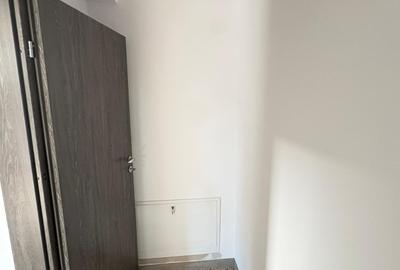 Casă cu 3 camere cu Teren 220 Mp în Vest - 2