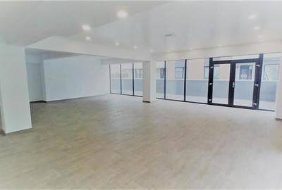 Spatiu 100 mp,ideal cabinete medicale,3 cai de acces,curent trifazic,Tractorul,B - 3