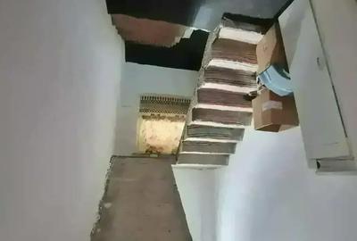 Casă cu 6 camere în Gară - 4