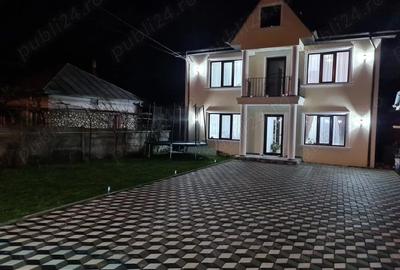 Casă cu 6 camere în Nord