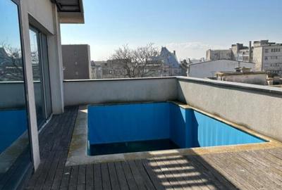 Penthouse unic situat in zona Piata Ovidiu - 1