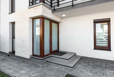 Casă individuală cu 4 camere cu Canalizare în Central - 9