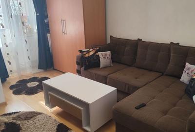 Garsonieră decomandată în Exterior Vest - 1