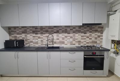Apartament cu 2 camere decomandat în Olteniței