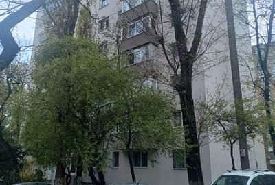 Apartament cu 2 camere decomandat în Drumul Taberei - 3