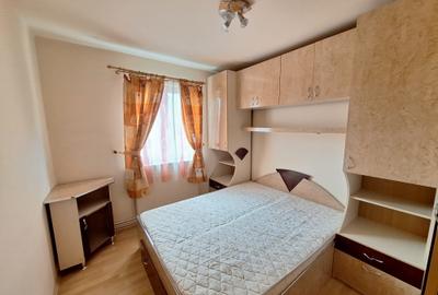 Apartament cu 3 camere semidecomandat în Hipodrom 3 - 5