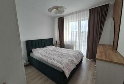 Apartament cu 2 camere decomandat în Turnișor - 2