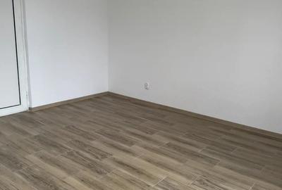 Spațiu comercial, de 16 mp, în Traian - 6