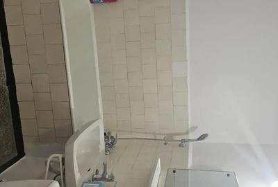 Apartament cu 2 camere semidecomandat în Berceni - 7