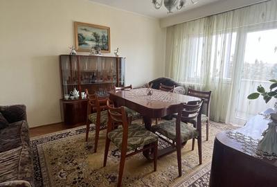 Apartament cu 4 camere decomandat în Central - 2