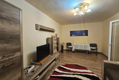 Apartament cu 2 camere decomandat în Piața Centrală - 9