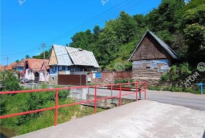 Casa traditionala din lemn cu 930 mp teren in Rasinari langa Sibiu - 23