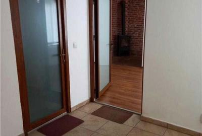 Spațiu comercial, de 64 mp, în Eminescu - 7