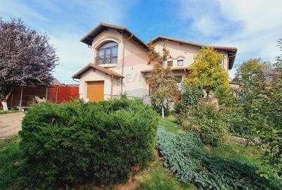 Casa / Vila de lux cu 6 camere de vanzare in Scheia, Suceava