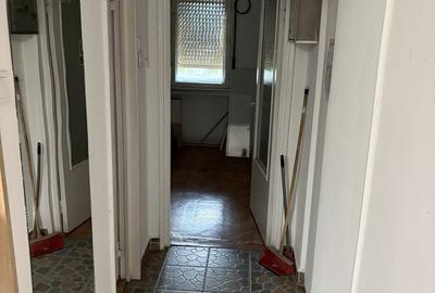 Spațiu comercial, de 40 mp, în Central - 1