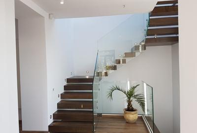 SC VIMAK IMOBILIARE inchiriaza casa zona centrala Brașov - 4