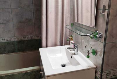 Apartament cu 2 camere decomandat în Nicolina - 7