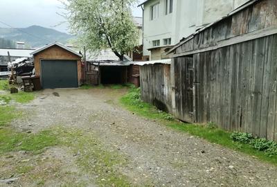 Casa cu 2 camere,bucatarie,magazie,teren 96m2,pt spatii comercial birouri,in zona centrala la strada - 7