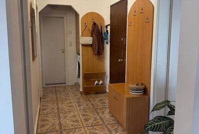 Casă cu 3 camere cu Teren 30 Mp în Alfa - 8