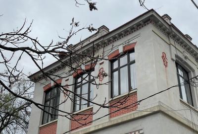 Vanzare VILA monument istoric complet consolidata 7 cam 189 mp | cal Victoriei - 2