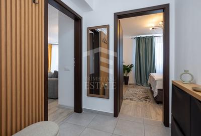 Apartament cu 2 camere semidecomandat, mobilat în Tractorul - 12