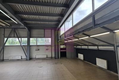 Spațiu comercial, de 240 mp, în Central