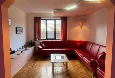 Casă cu 4 camere în Ultracentral - 2