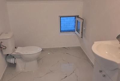 Casă cu Teren 2000 Mp în Central - 6