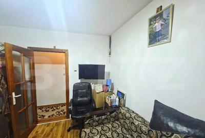 Apartament cu 3 camere decomandat, mobilat în Micro 4 - 4