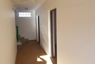 Casă cu Teren 800 Mp în Drumul Taberei - 8