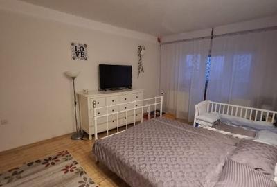 Apartament cu 3 camere decomandat în Crângași - 11