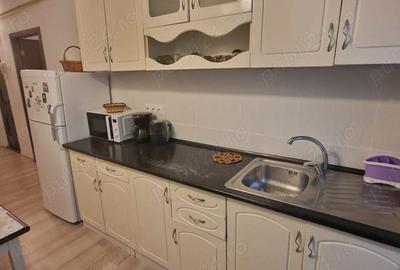 Apartament cu 2 camere decomandat în Central - 3