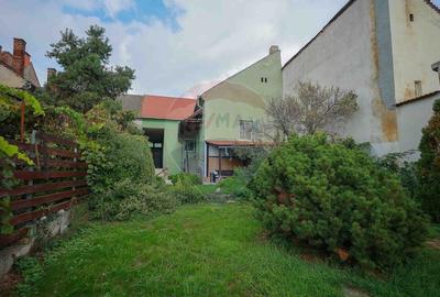 Casa / Vila cu 4 camere de vanzare Ultracentral Str. Louis Pasteur - 31