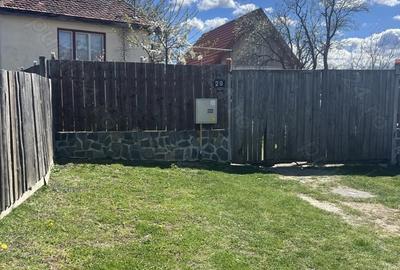 Casă cu 3 camere în Săcel - 4