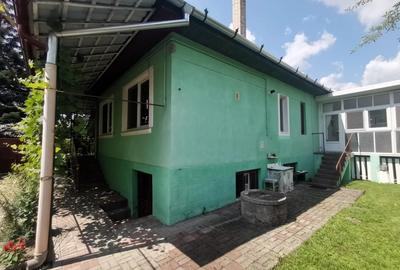 Vand casa cu 3 camere, garaj, livada si teren in M. Nirajului - 4