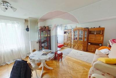 Apartament cu 3 camere decomandat, mobilat în Nord