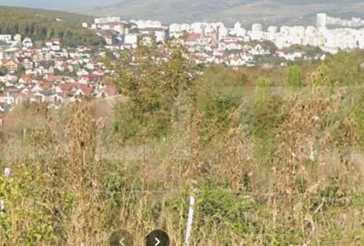 Teren de 477 mp, în Europa