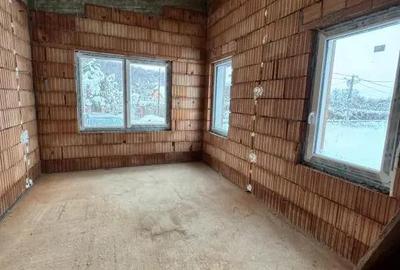 Casa individuala, eficienta energetic, aproape de Baia Mare 9 ari teren - 2