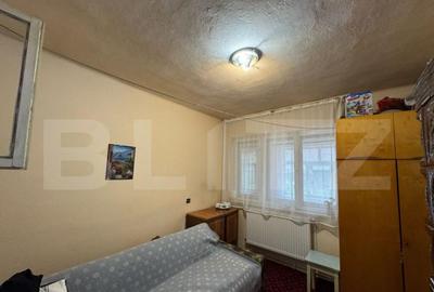 Casa de vanzare, cu 3 camere, 120 mp, 1080 mp teren, zona Si - 8