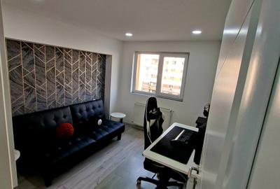 3 camere NORD , Renovat / mobilat / utilat , finisaje superioare ! - 14