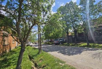 Casă cu 4 camere cu Teren 2340 Mp în Sâmbăta - 4