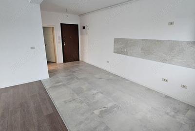 Spațiu comercial, de 56 mp, în Central - 7