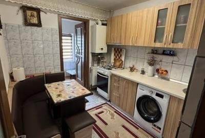 Apartament cu 2 camere decomandat în Nicolina - 2