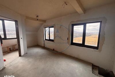 Casă cu 5 camere cu Teren 7000 Mp în Josenii Bârgăului - 9