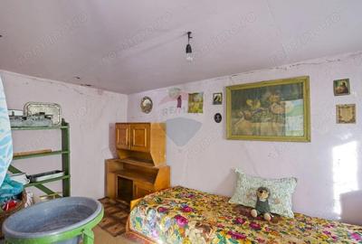 Casa de vanzare, pozitie excelenta, la intrare in Loc. Galsa - 12