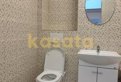Apartament cu 3 camere decomandat în Gorjului - 17