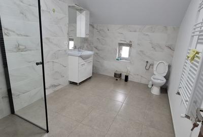 Ovidiu-Vila  cu vedere la Lacul Siutghiol........... - 14