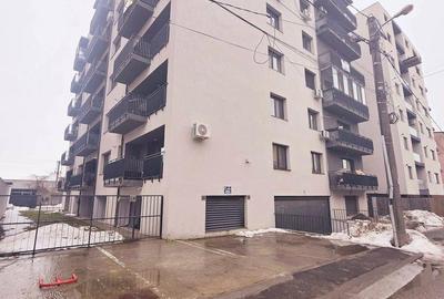 Apartament cu 3 camere decomandat în Dobroești